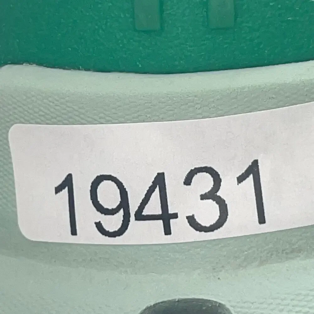 On Cloudstratus Women’s 10 Undyed White Green Athletic Running Shoes Sneakers